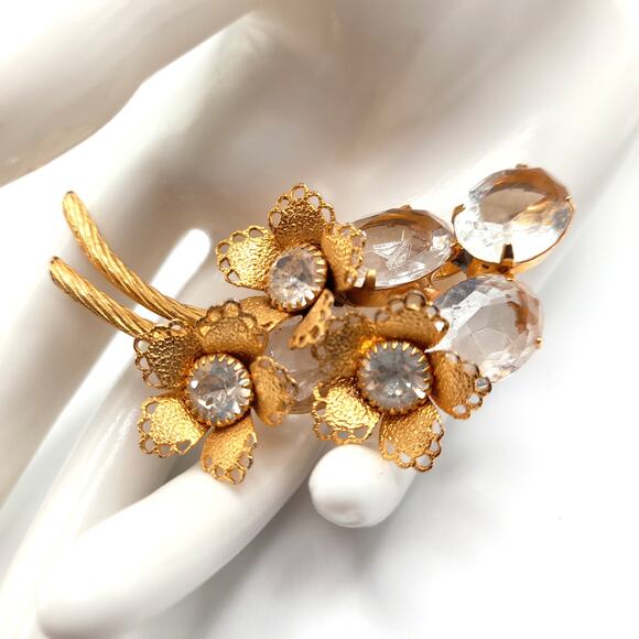 Vintage Gold Plated Floral Brooch, Large Clear Rhinestones, 2 3/4", 1960s - Picture 1 of 9